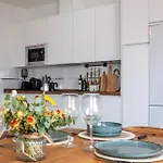 Apto. El Atico De Patios