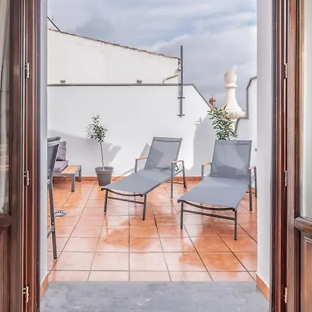 Apto. El Atico De Patios Apartment