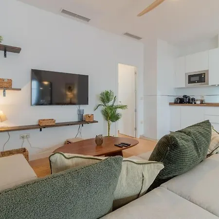 Apto. El Atico De Patios شقة