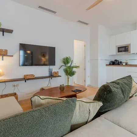 Apto. El Atico De Patios